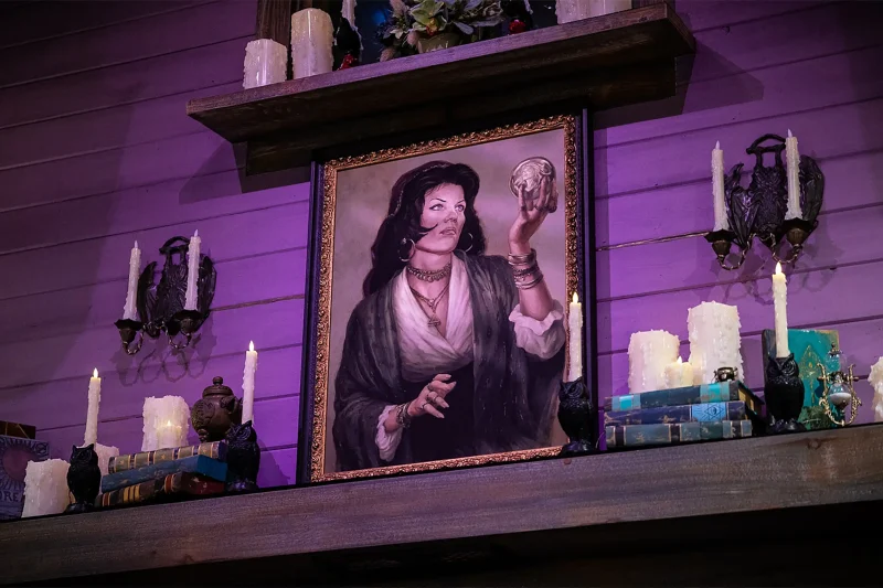 Madame Leota’s Somewhere Beyond. Copyright Disney.