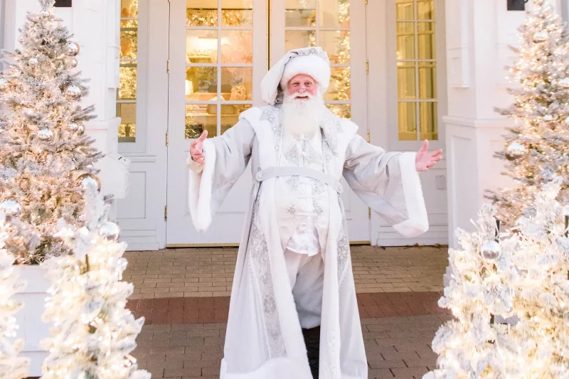 Dinner with Santa Claus at The Cake Bake Shop